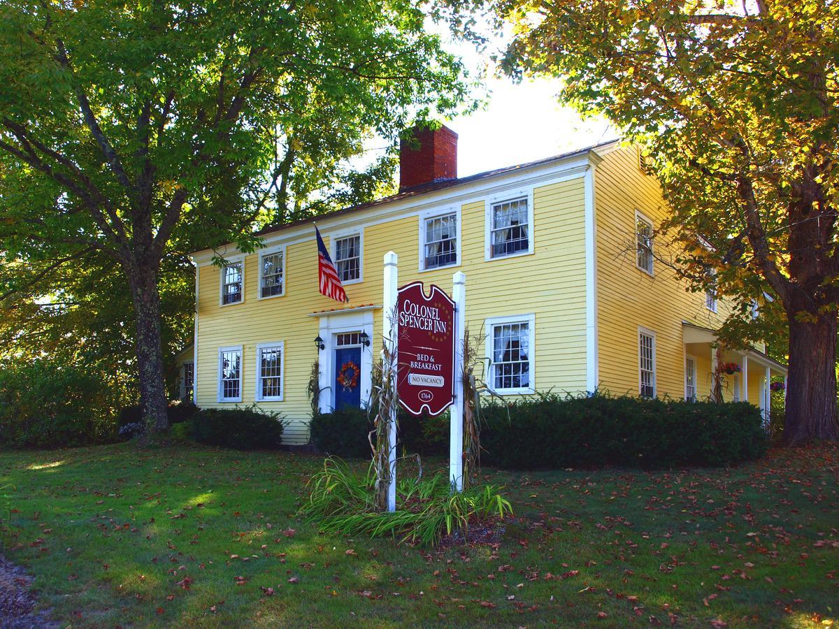 Colonel Spencer Inn Campton Exterior foto